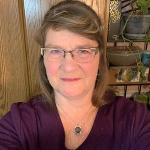 Meet your Posher, Nancy